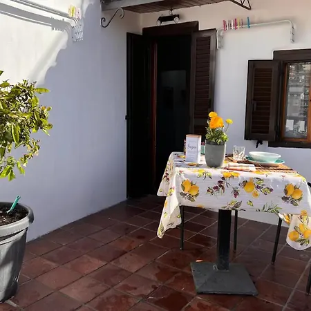 La Terrazza Sui Tetti - Happy Apartment Sanremo