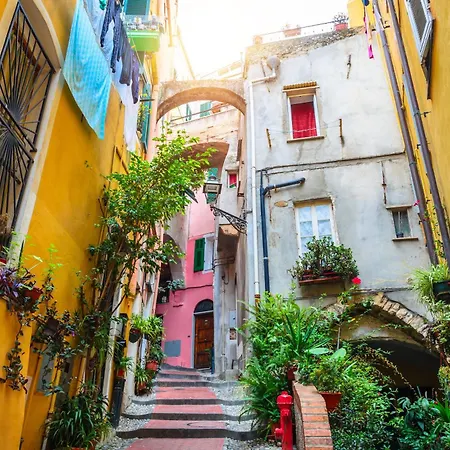 La Terrazza Sui Tetti - Happy Apartment